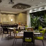 Rouge Par William Frachot - Espace Bien-etre & Restaurant Etoile Ντιζόν