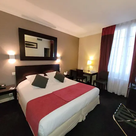 Otel Du Rouge 4*