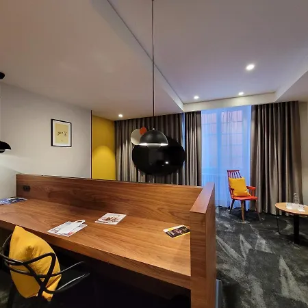 Hotel Rouge Par William Frachot - Espace Bien-etre & Restaurant Etoile Dijon