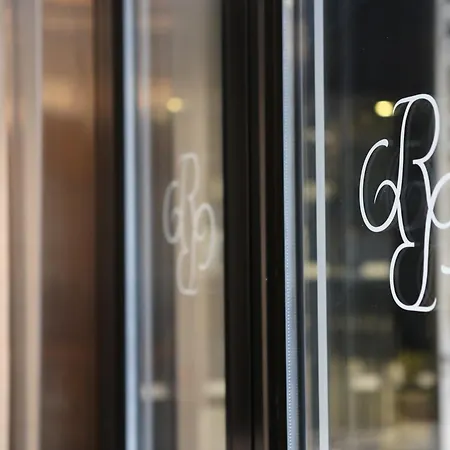 Rouge Par William Frachot - Espace Bien-etre & Restaurant Etoile 4*