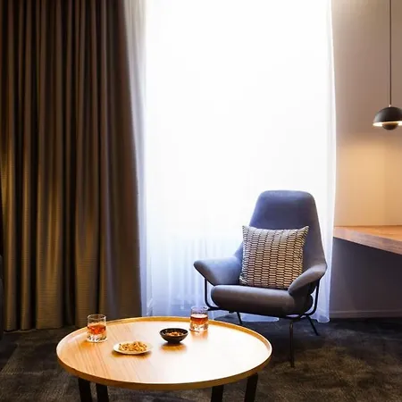 Rouge Par William Frachot - Espace Bien-etre & Restaurant Etoile 4* Dijon