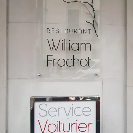 Rouge Par William Frachot - Espace Bien-etre & Restaurant Etoile מלון