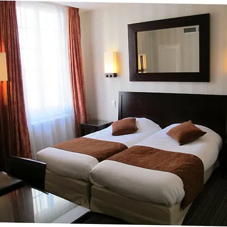 Rouge Par William Frachot - Espace Bien-etre & Restaurant Etoile Hotel 4*