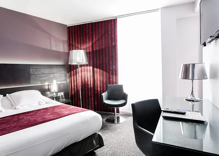 Rouge Par William Frachot - Espace Bien-etre & Restaurant Etoile Otel Dijon