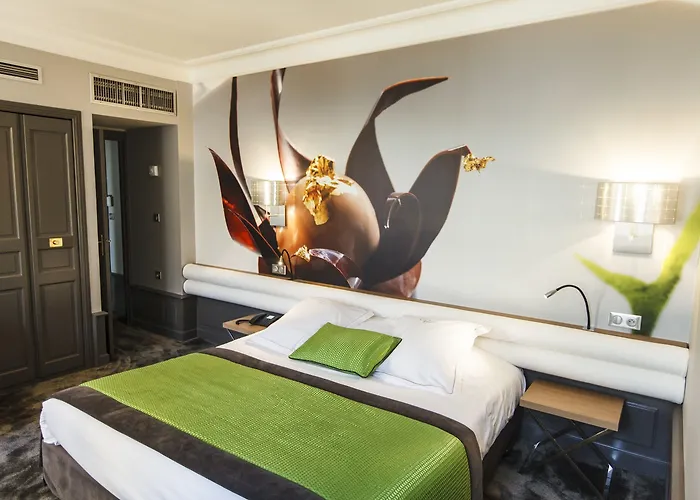 Rouge Par William Frachot - Espace Bien-etre & Restaurant Etoile 4* Ντιζόν