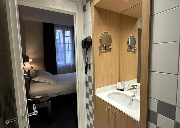 Rouge Par William Frachot - Espace Bien-etre & Restaurant Etoile 4*