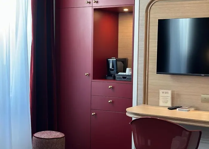 Rouge Par William Frachot - Espace Bien-etre & Restaurant Etoile Otel